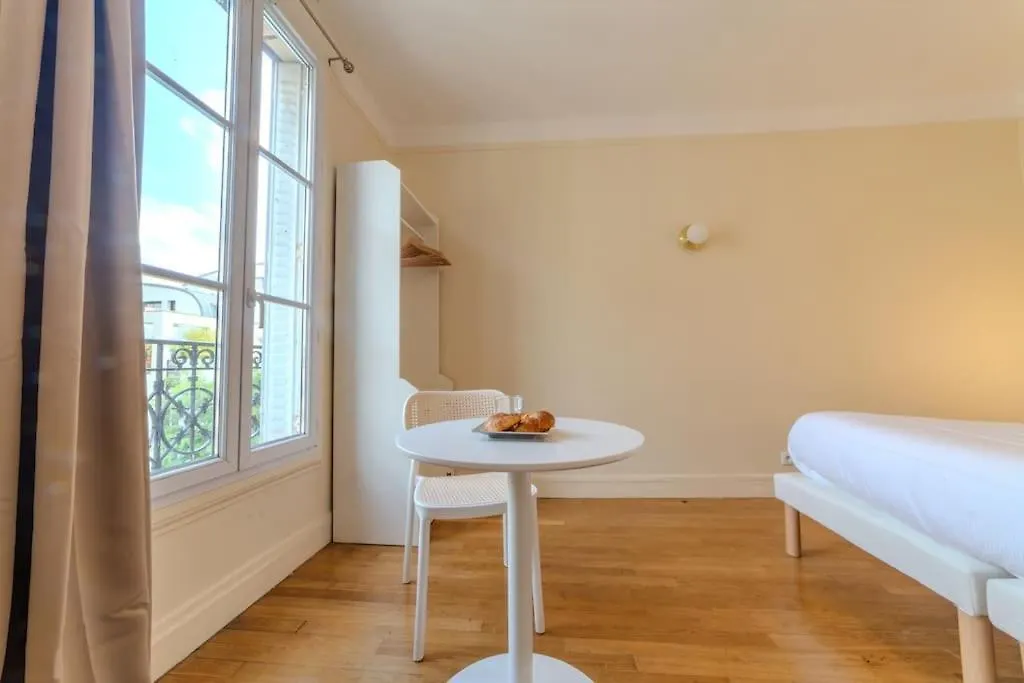 Apartment La Victor Hugo *